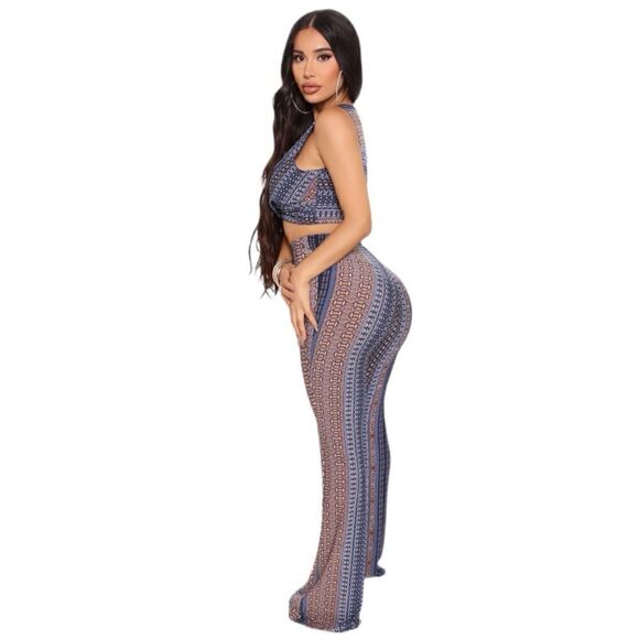 NWT- Fashion Nova new direction pants set - Picture 3 of 7